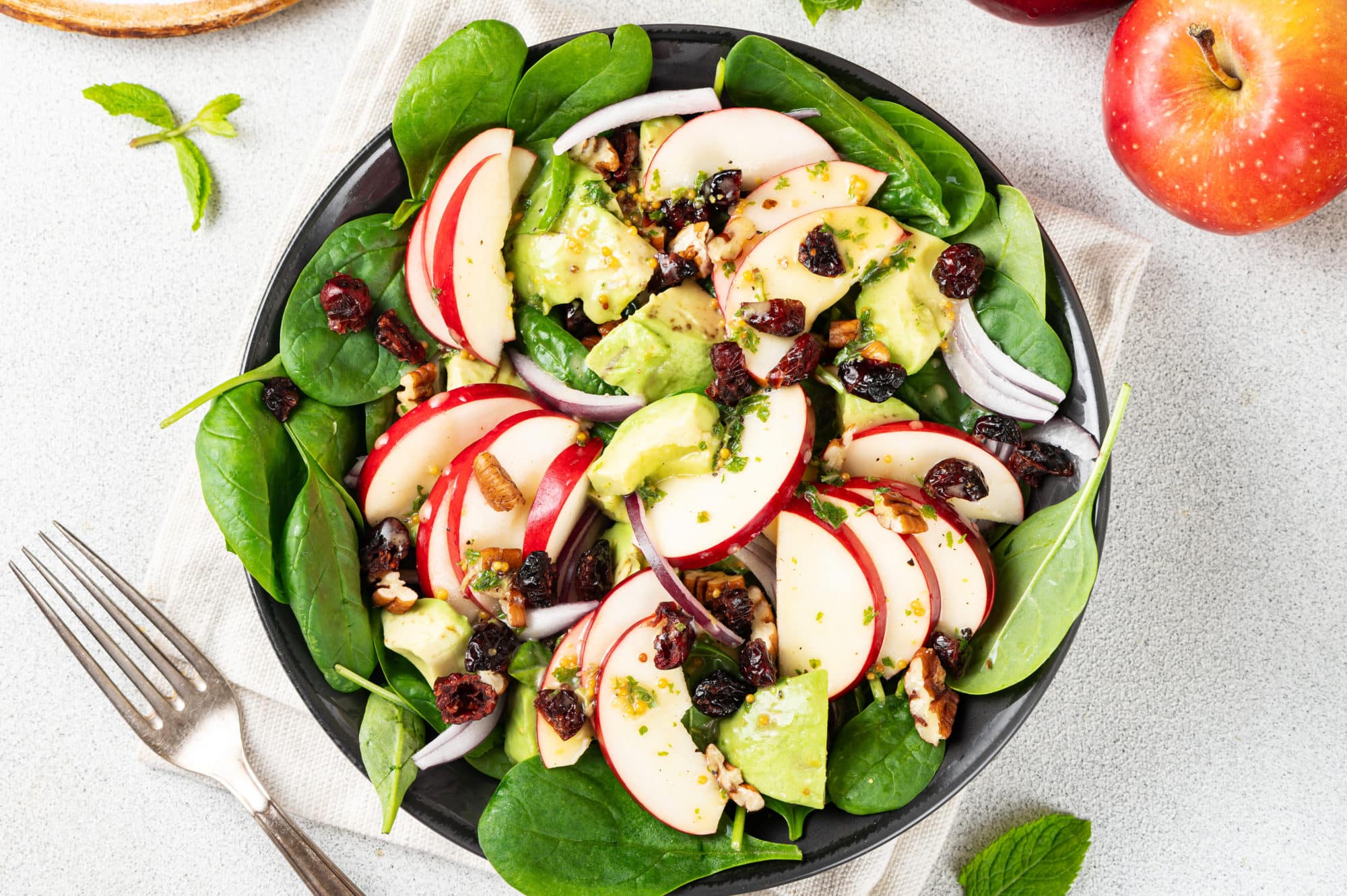 Salad Segar Alpukat Apel